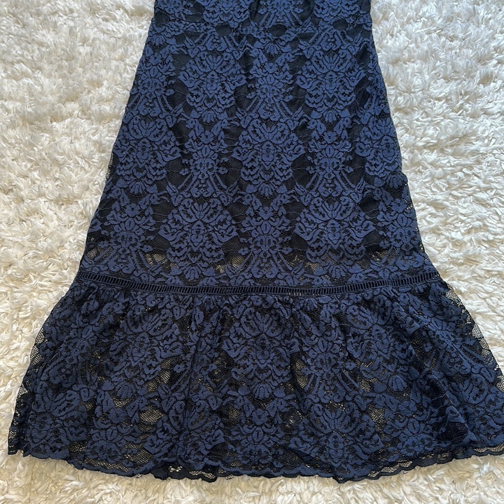 T.D.C navy lace cold shoulder fitted mermaid ruffle party cocktail midi dress - Picture 5 of 7